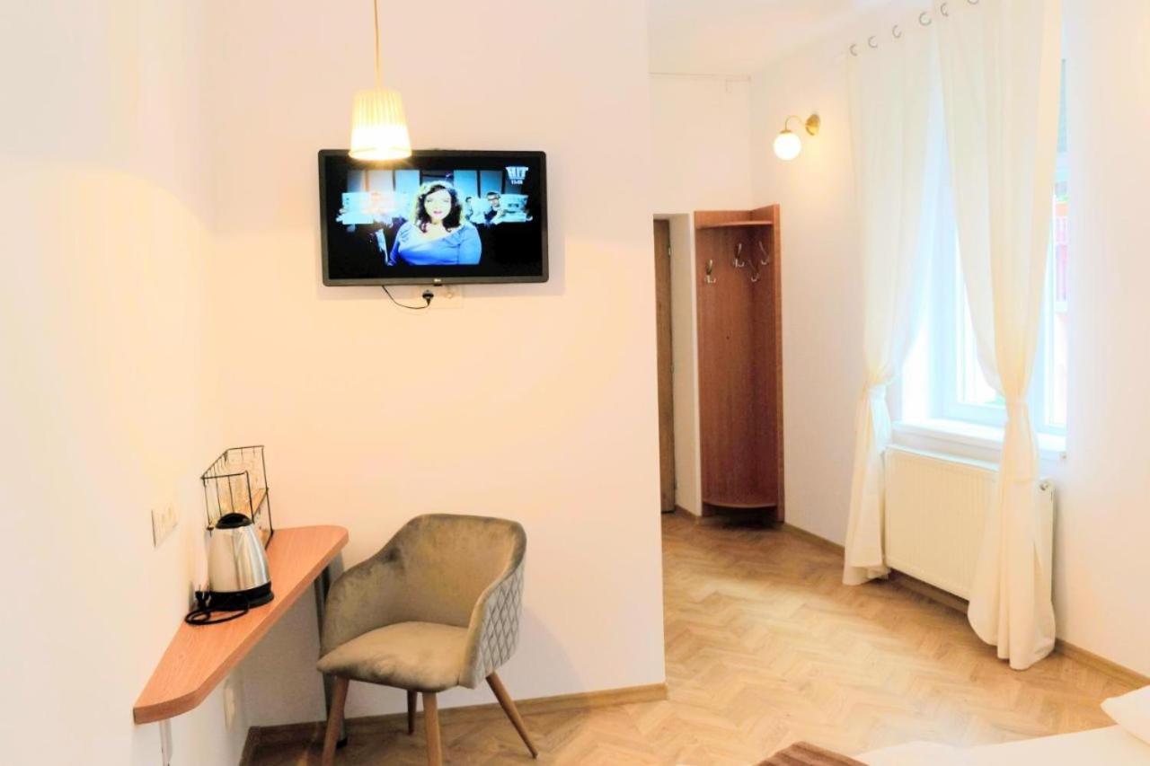 Twins Boutique Korsy Apartment Sibiu Exterior photo