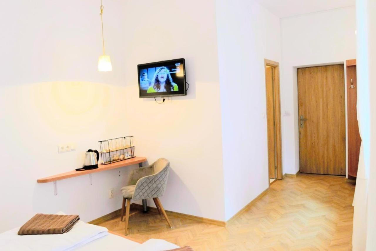 Twins Boutique Korsy Apartment Sibiu Exterior photo