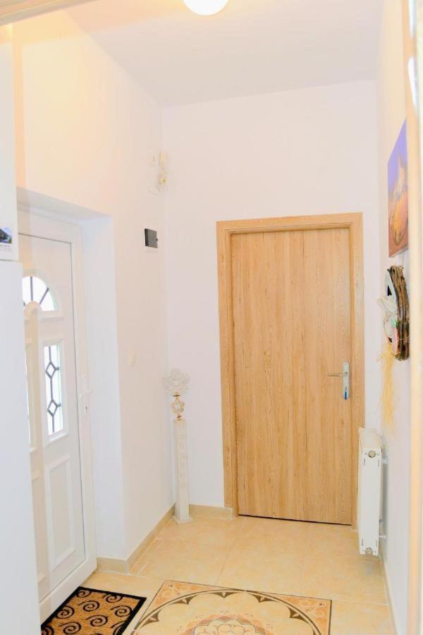 Twins Boutique Korsy Apartment Sibiu Exterior photo